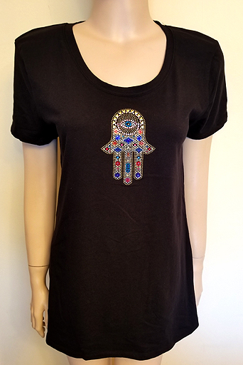 SHORT SLEEVE SCOOP NECK WITH HAMSA & MINI EVIL EYE DESIGN IN SIZE LARGE $40.00